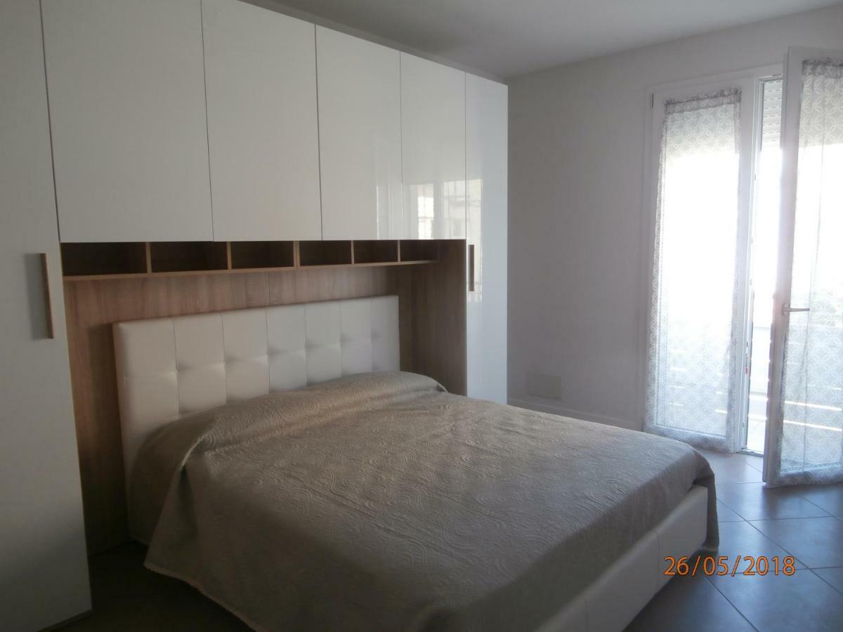 Nuovo Bilocale In Via Lagomaggio, 31 里米尼 外观 照片