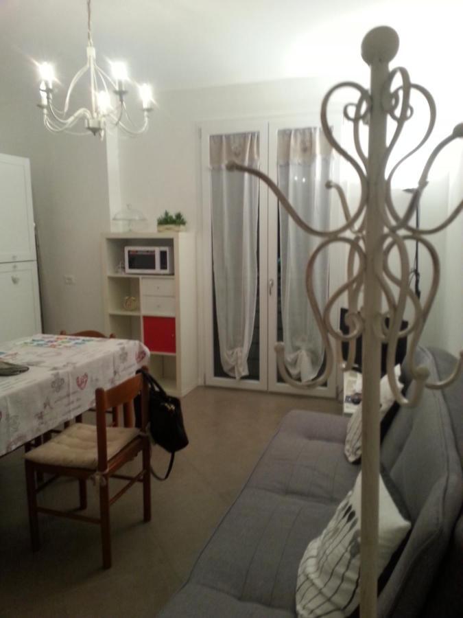 Nuovo Bilocale In Via Lagomaggio, 31 里米尼 外观 照片